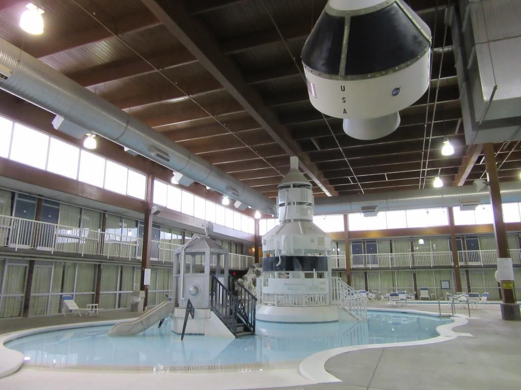 Atrium Hotel & Conference Center Hutchinson Εξωτερικό φωτογραφία