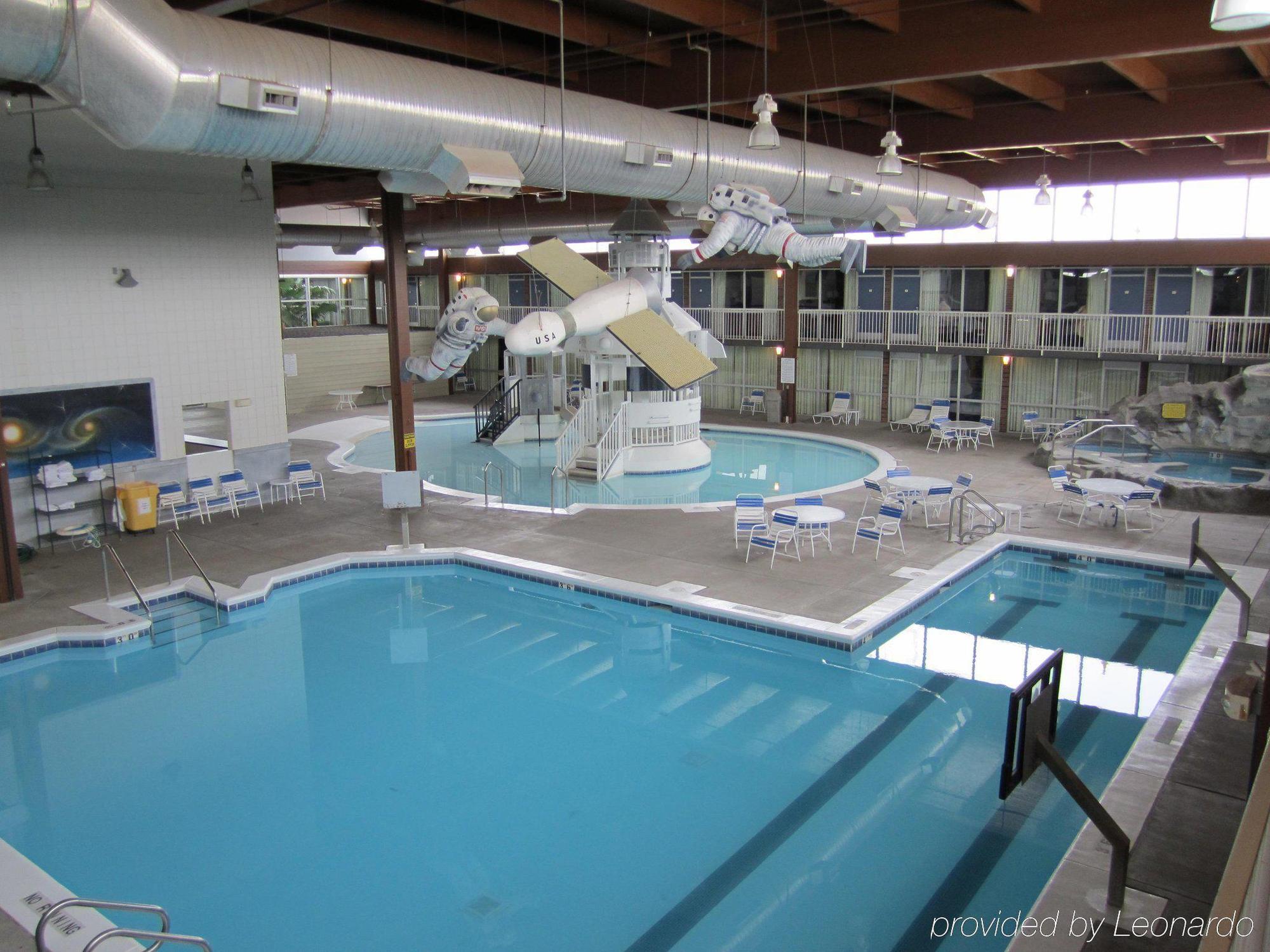 Atrium Hotel & Conference Center Hutchinson Εξωτερικό φωτογραφία